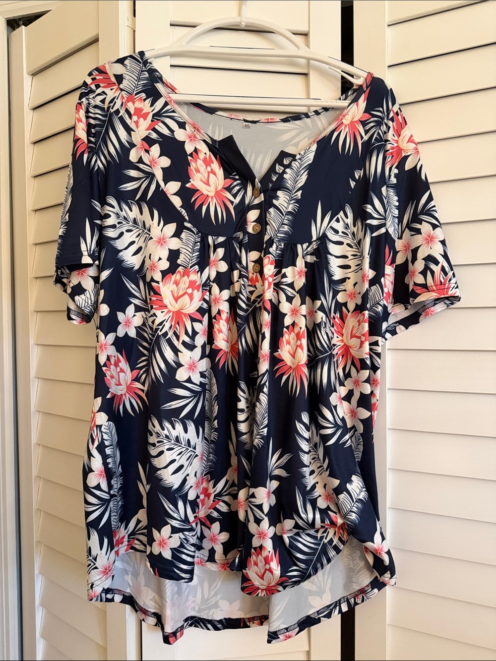 Floral Short Sleeve Navy Women’s Top